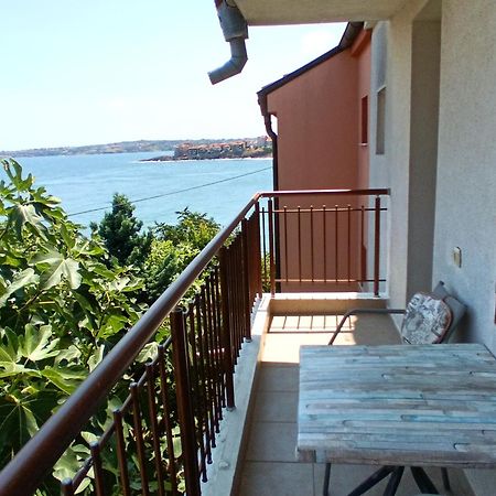 Farlalievi Guest House 索佐波尔 外观 照片
