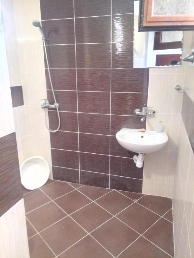 Farlalievi Guest House 索佐波尔 外观 照片