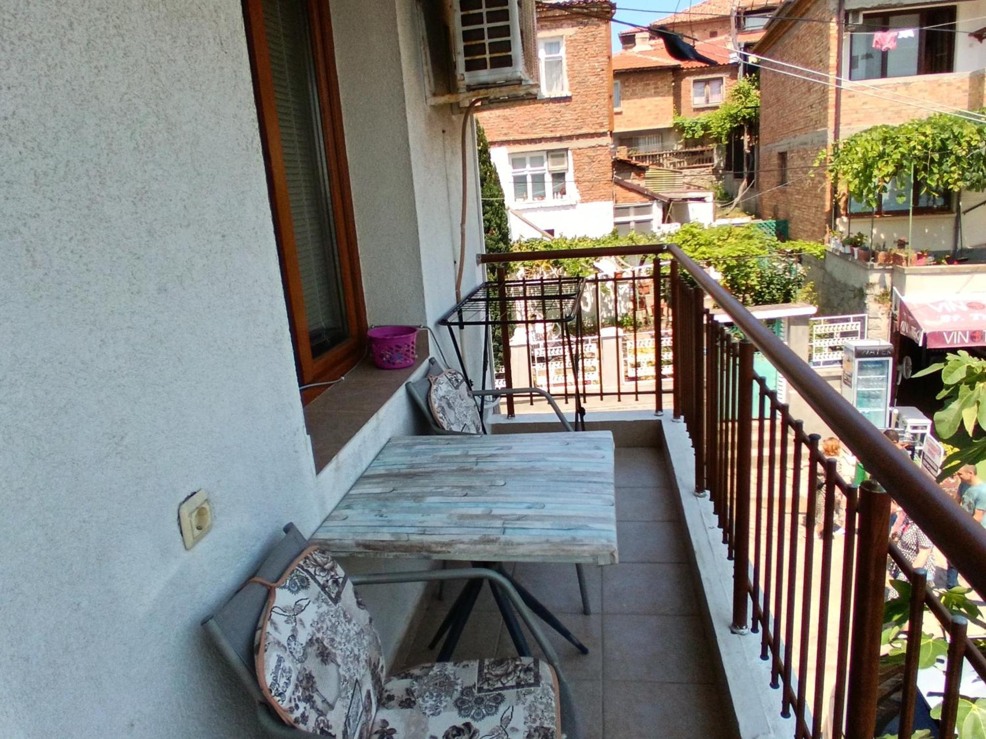 Farlalievi Guest House 索佐波尔 外观 照片